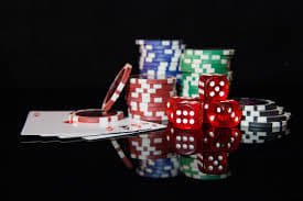 Alur taruhan UFC di padang toto menampilkan pemilihan pasar, penyesuaian odds, dan konfirmasi